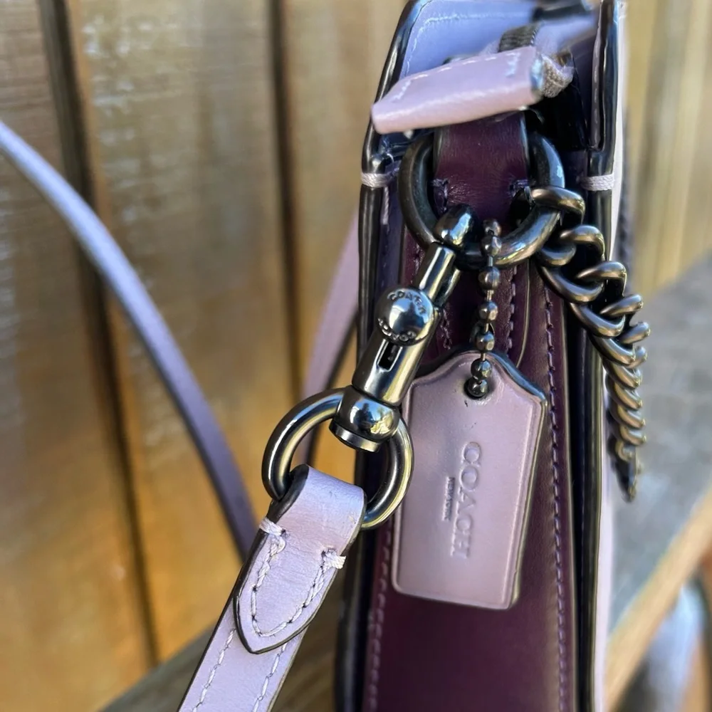 Coach Lavender Leather Crossbody Bag - Soft Purple - Picture 3 of 5